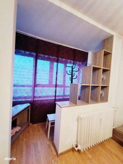 Apartament cu 4 camere în Militari