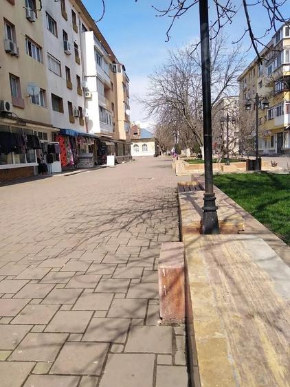 Apartament cu 3 camere decomandat în Ultracentral
