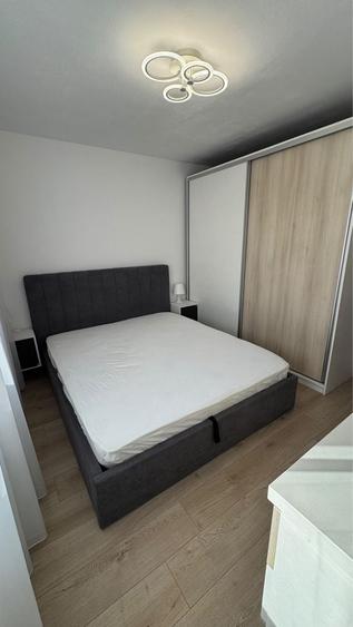 Apartament cu 3 camere decomandat în Ștrand