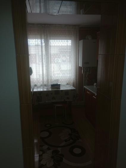 Apartament de vanzare - 4