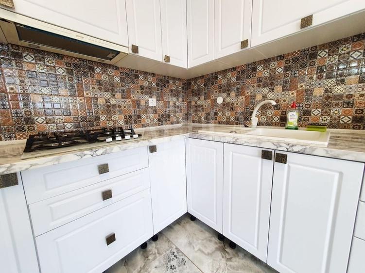 Apartament 3 camere de vanzare in Floresti - 13