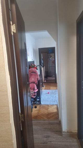 Vand Apartament 2 camere zona centrala - 1