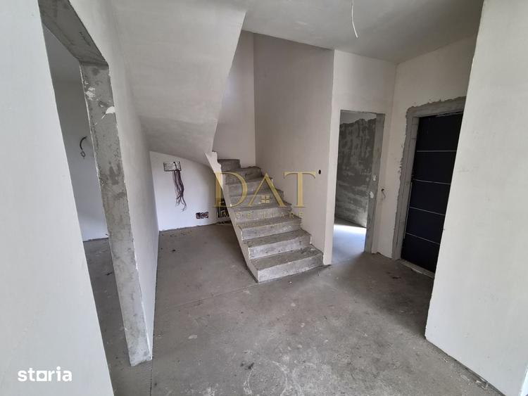 Casă cu 4 camere cu Teren 332 Mp în Chinteni