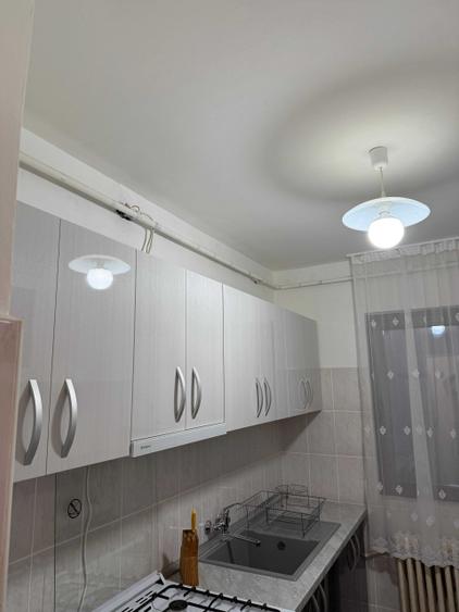 Apartament cu 2 camere nedecomandat în Primăverii