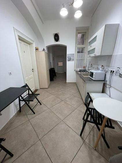 Apartament cu 3 camere decomandat, mobilat în Ultracentral