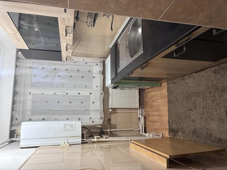 Apartament cu 2 camere semidecomandat în Găvana