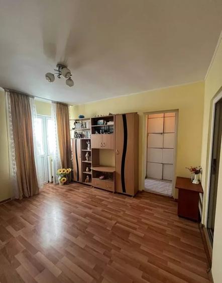 Brancoveanu- 2 camere METROU - 1
