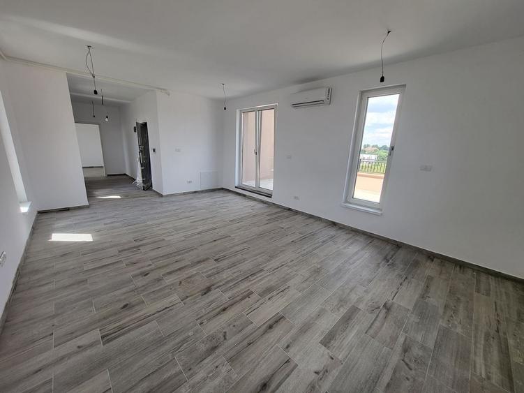 Apartament cu 2 camere în Girocului