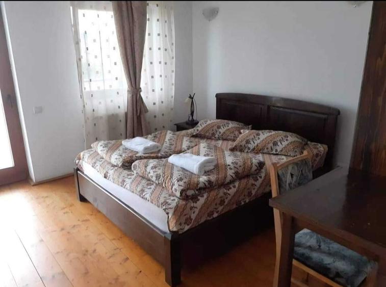 Casă cu 4 camere cu Teren 500 Mp în Cristeștii Ciceului