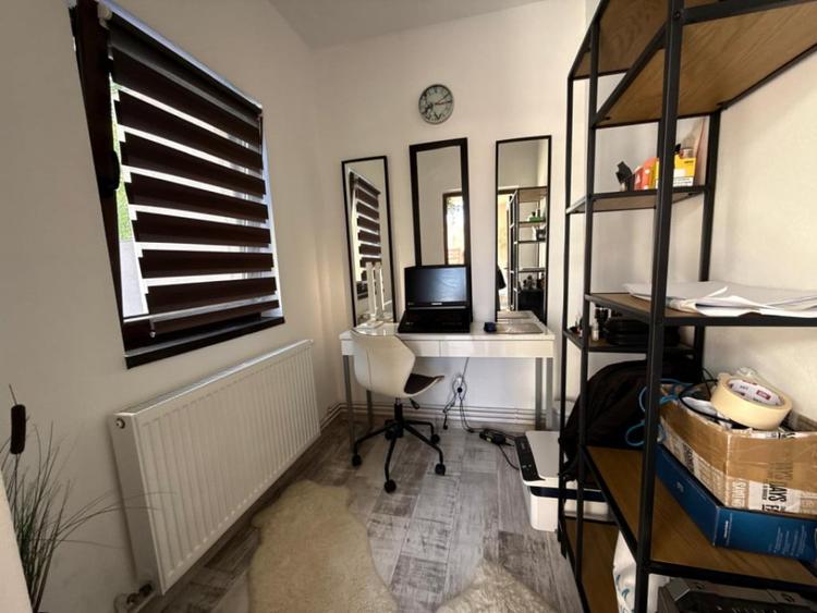 Casă cu 4 camere cu Teren 365 Mp în Florești
