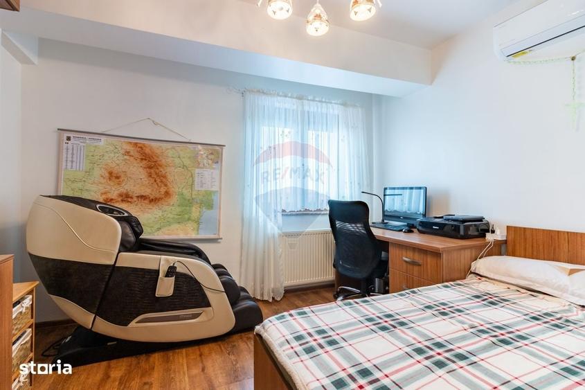 Casă cu 4 camere în Dumbrăveni