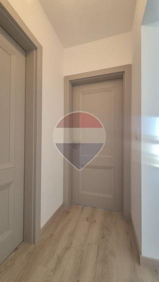 Apartament cu 3 camere decomandat în UTA
