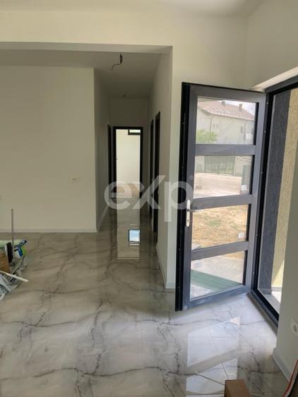 Casă individuală cu 3 camere cu Canalizare în Exterior Nord