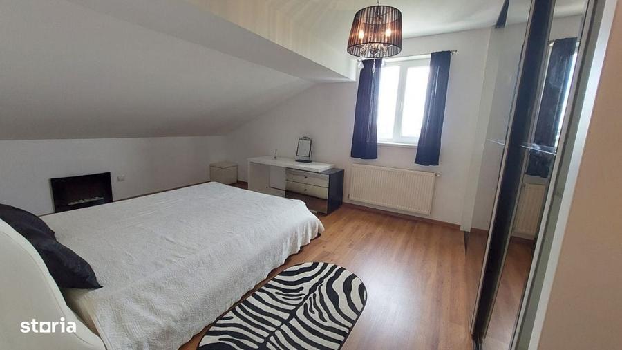 Apartament cu 4 camere decomandat în Roșia