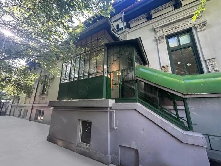 Casă cu Teren 877 Mp în Grădina Icoanei