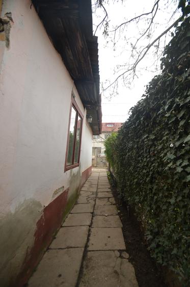 Casă individuală cu 2 camere cu Canalizare în Șagului
