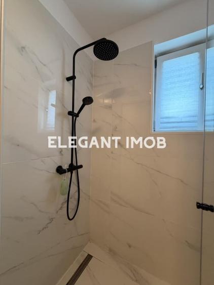Casă individuală cu 7 camere cu Canalizare în Corbeanca