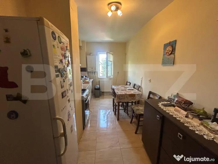 Apartament cu 2 camere semidecomandat în Micro 9