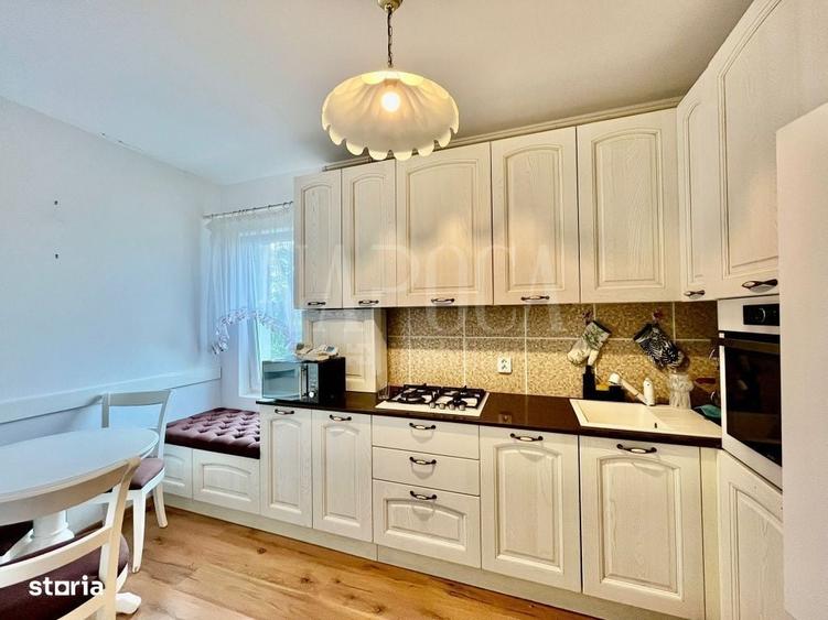 Apartament cu 3 camere decomandat în Zorilor