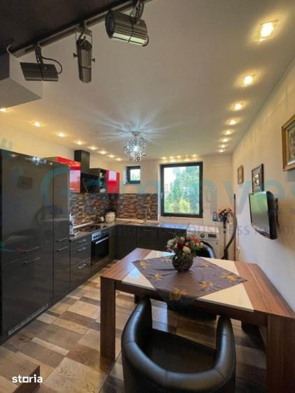 Apartament cu 4 camere, mobilat în Central