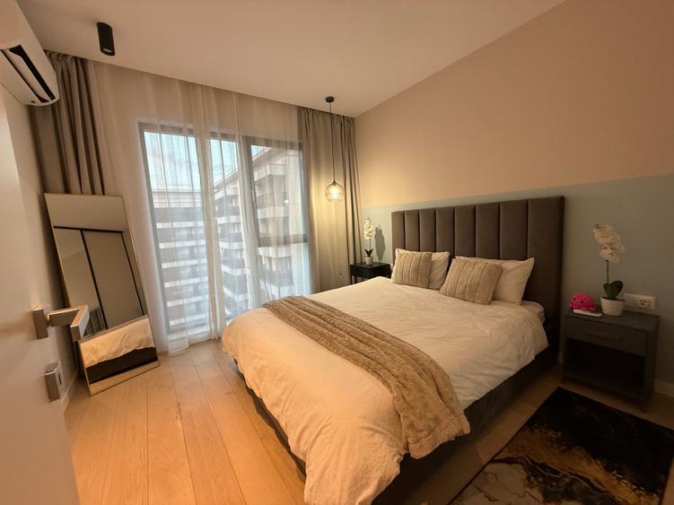 Apartament cu 2 camere decomandat în Aviației