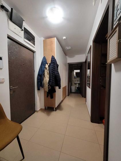 Apartament cu 2 camere decomandat, mobilat în Exterior Vest