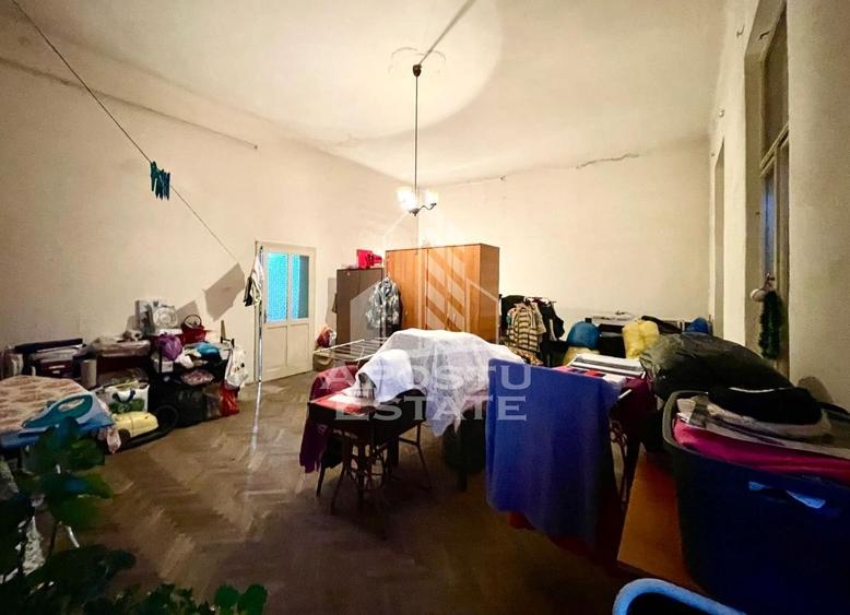 Apartament 3 camere cu vedere si balcon spre Piata Catedralei - 6