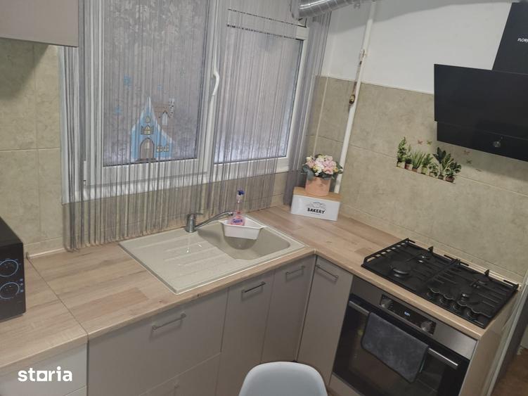 Apartament cu 2 camere decomandat, mobilat în Giurgiului
