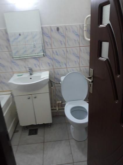 Apartament cu 2 camere decomandat în Nicolina