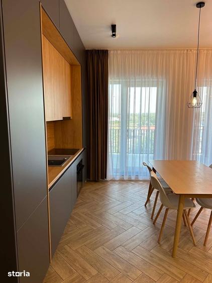 Apartament cu 2 camere semidecomandat în Botizului