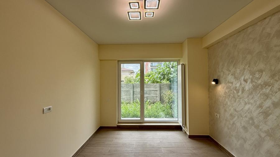Apartament la PISCINĂ, curte proprie, finalizat, Parcare bonus - 17