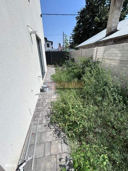 Apartament cu 2 camere în Apărătorii Patriei