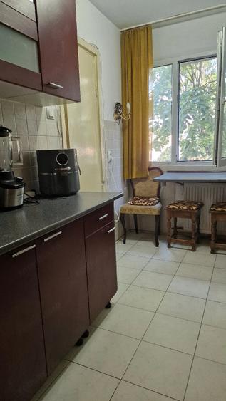 Apartament cu 2 camere semidecomandat în Olimpia-Stadion