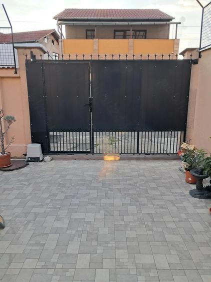 Casă cu 2 camere cu Teren 189 Mp în Iosia