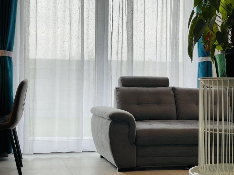 Apartament cu 2 camere semidecomandat, mobilat în Ciarda Roșie