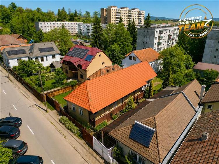 Casă individuală cu 3 camere cu Teren 512 Mp în Semicentral
