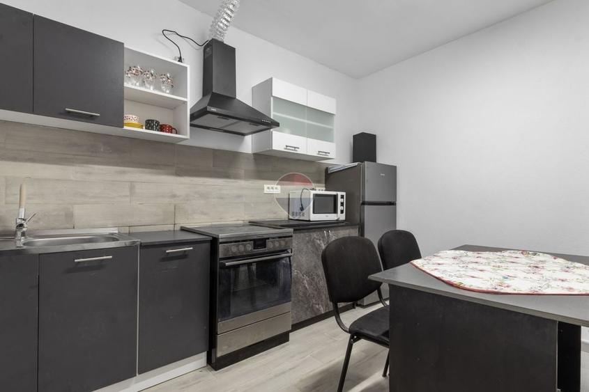 Casă individuală cu 4 camere cu Teren 140 Mp în Fortuna