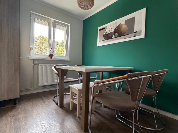 Apartament cu 3 camere semidecomandat în Olimpia-Stadion