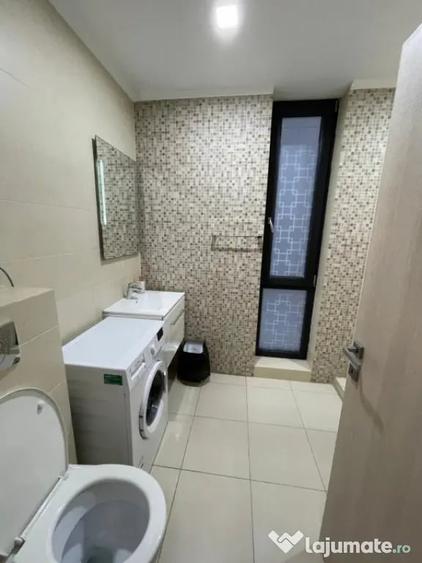 Apartament cu 2 camere semidecomandat în Mamaia