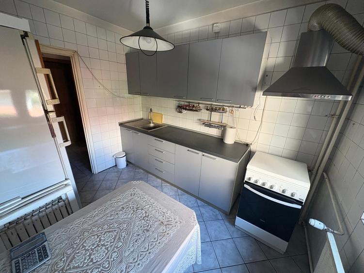 Apartament cu 2 camere decomandat în Decebal