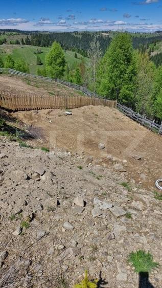 Teren Construcții intravilan de 1850 mp, în Măguri