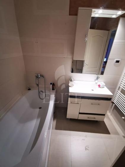 Apartament cu 2 camere semidecomandat, mobilat în Mănăștur