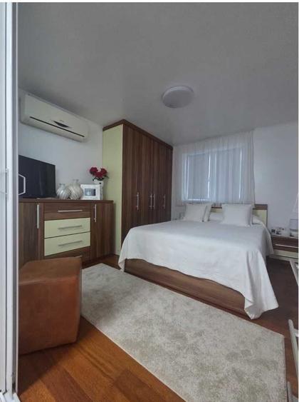 Casă cu 2 camere în Central