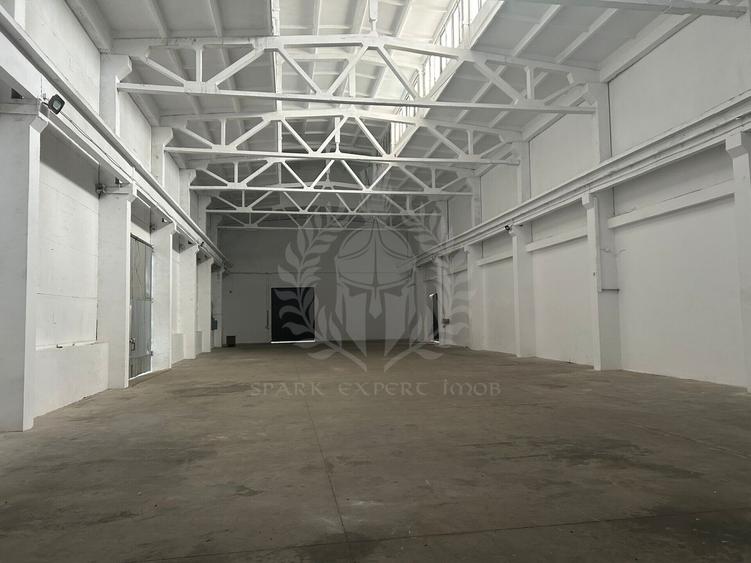 Spațiu industrial, de 1,100 mp, în Mihai Bravu
