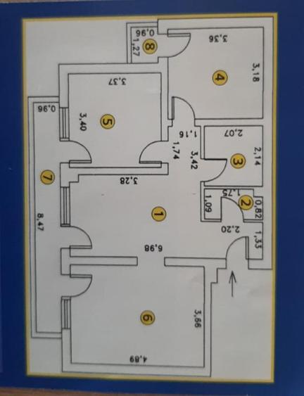 Apartament cu 3 camere decomandat în Apollo