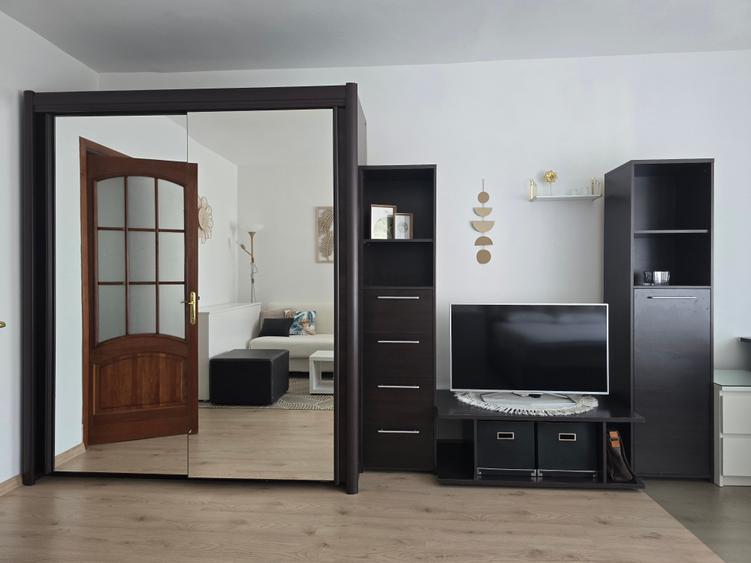 Garsonieră, decomandată, 42 mpu,  renovată recent – Știrbei Vodă – Eroilor - 6