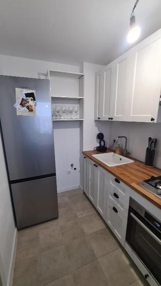 Apartament cu 2 camere semidecomandat, mobilat în Pantelimon