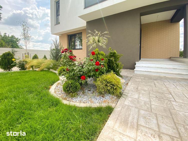 Casă cu 5 camere cu Teren 610 Mp în Moara Vlăsiei