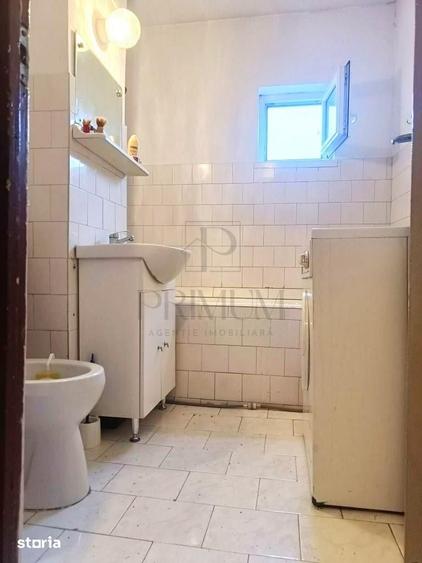 Apartament cu 4 camere decomandat în Aradului