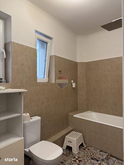 Apartament cu 4 camere în Centrul Civic